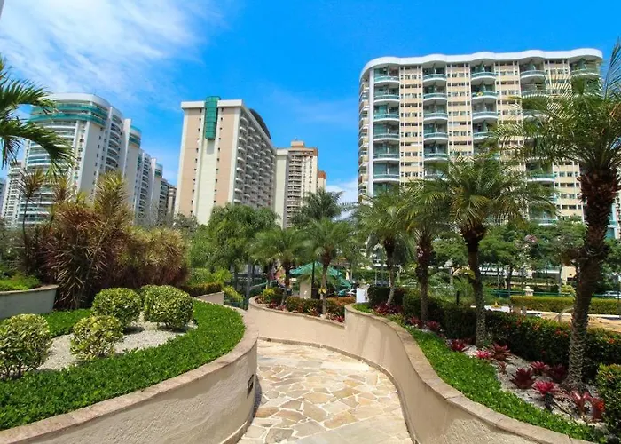 Magnifico Flat Na Barra Da Tijuca 704, Com Linda Piscina, Academia, Balsa Para Praia, Microondas, Frigobar, Tv Smart, Varanda E Mesa Para Trabalho Rio de Janeiro